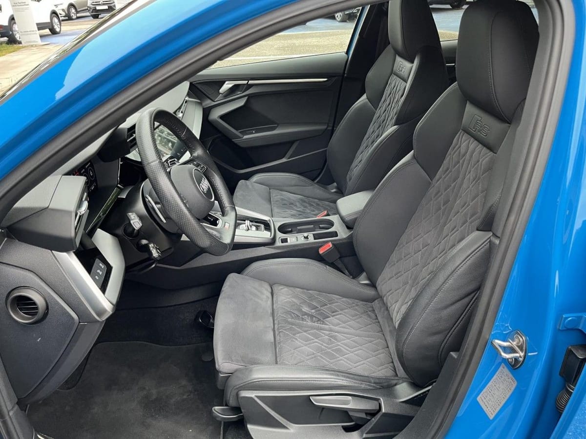 Audi RS3 2,5 TFSI quattro S-tronic (LED Optik-Paket) foto 8