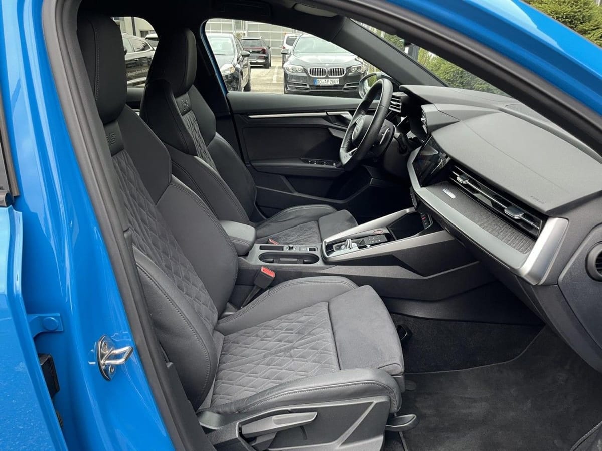 Audi RS3 2,5 TFSI quattro S-tronic (LED Optik-Paket) foto 9
