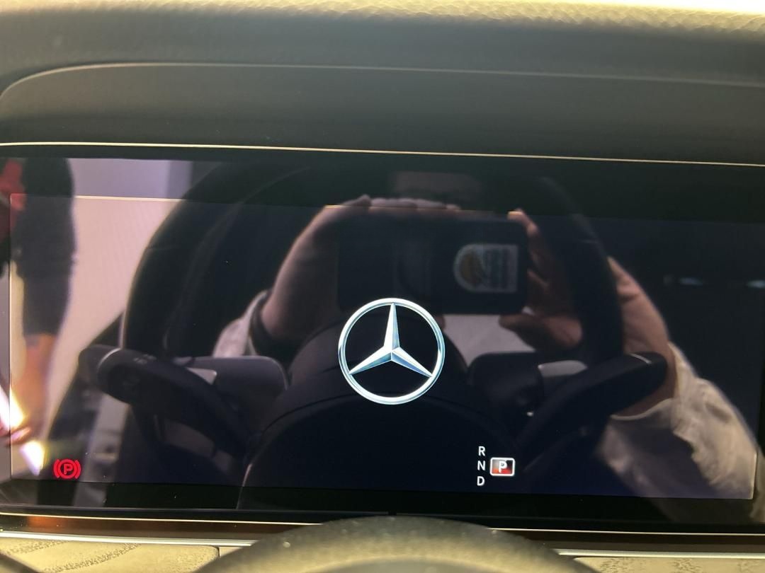 Mercedes-Benz E 220 Avantgarde foto 13