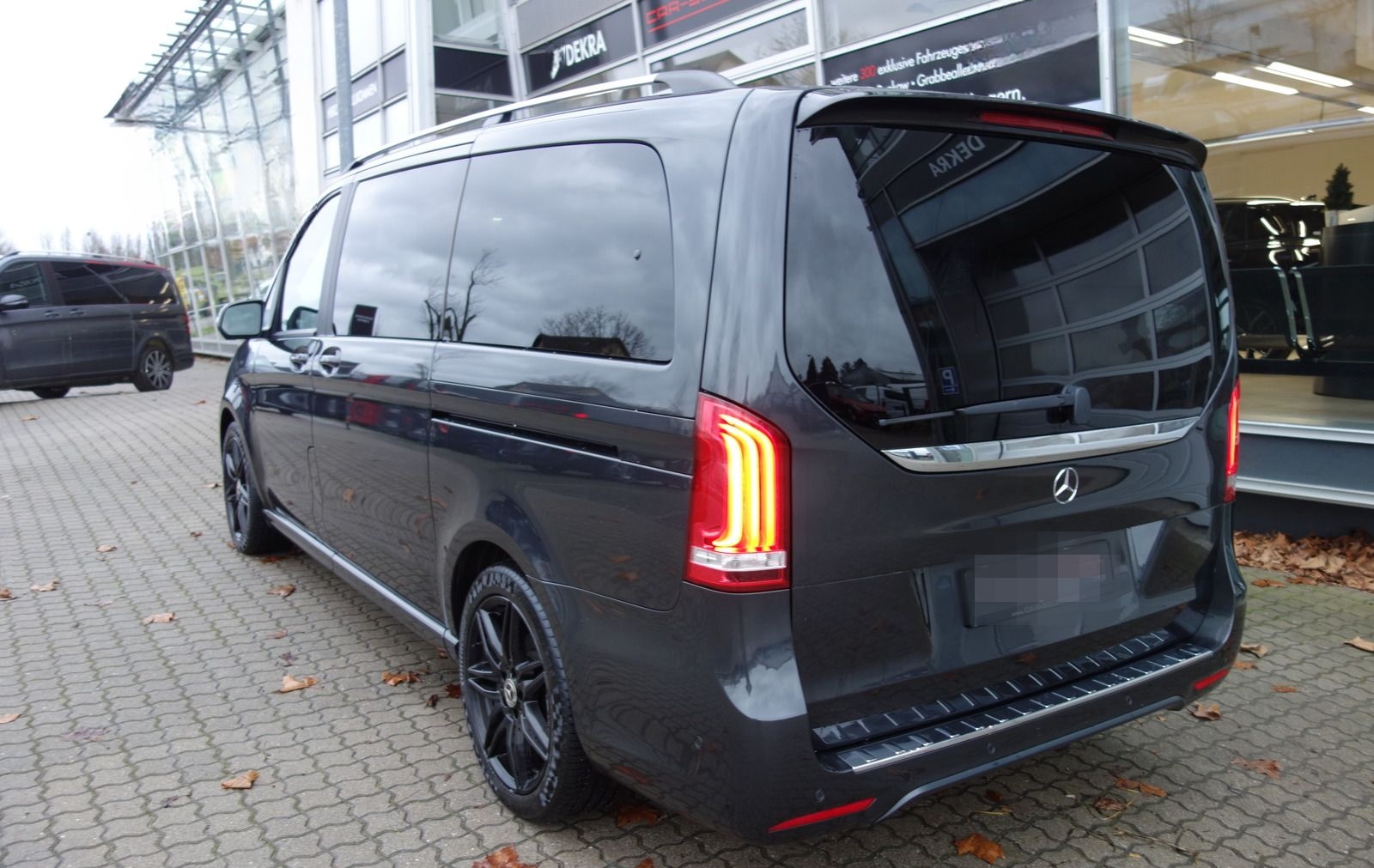 Mercedes-Benz V 300 d AMG Lang 3xeTÜR/PANO/STDHZG/AHK/eSITZE foto 6