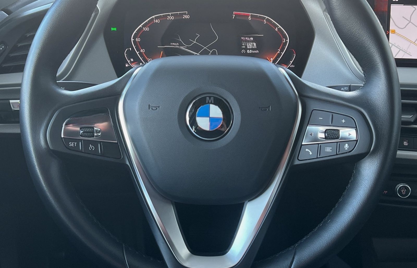 BMW 118i Advantage NAVI LED AHK HUD PDC foto 12