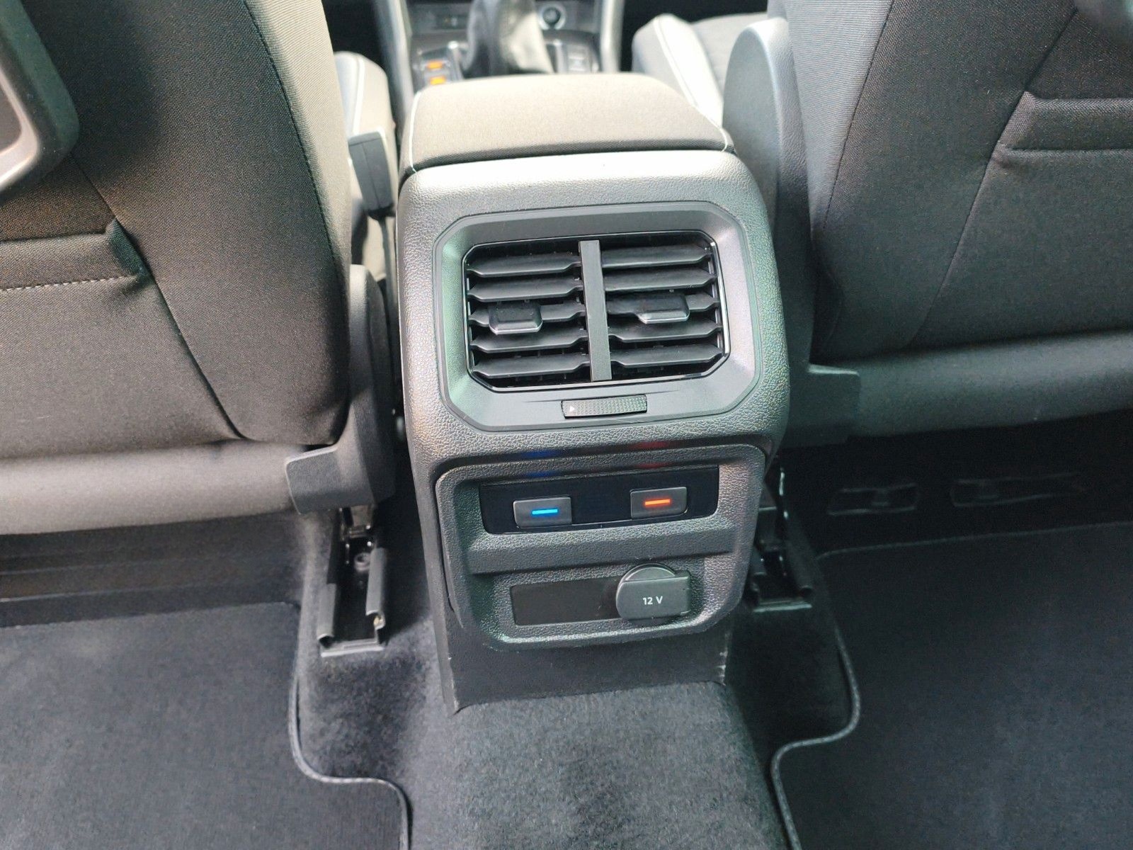 Volkswagen Tiguan Sound BMT/Start-Stopp 4Motion foto 12