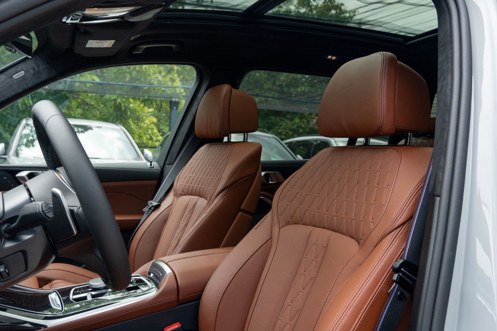 BMW X7 40d M SPORT.LUFTFE.SOFTC.PANO.360.AHK.5/100 foto 23