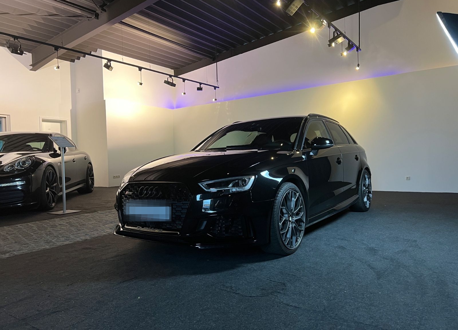 Audi RS 3 Sportback 2.5 TFSI Quattro foto 3