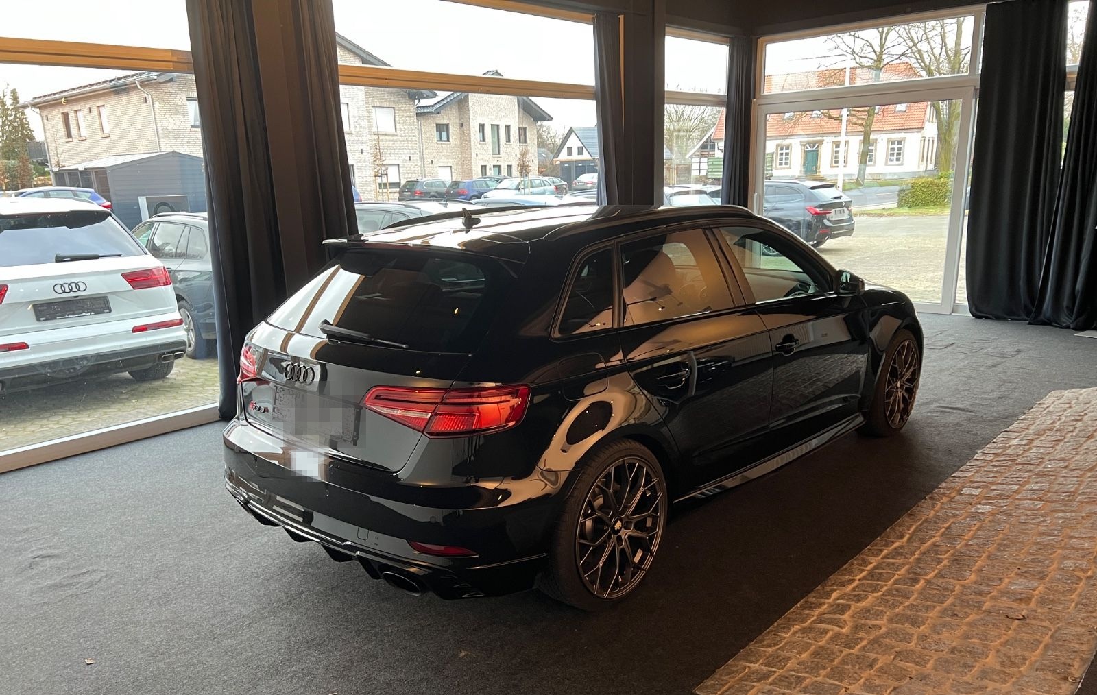 Audi RS 3 Sportback 2.5 TFSI Quattro foto 21