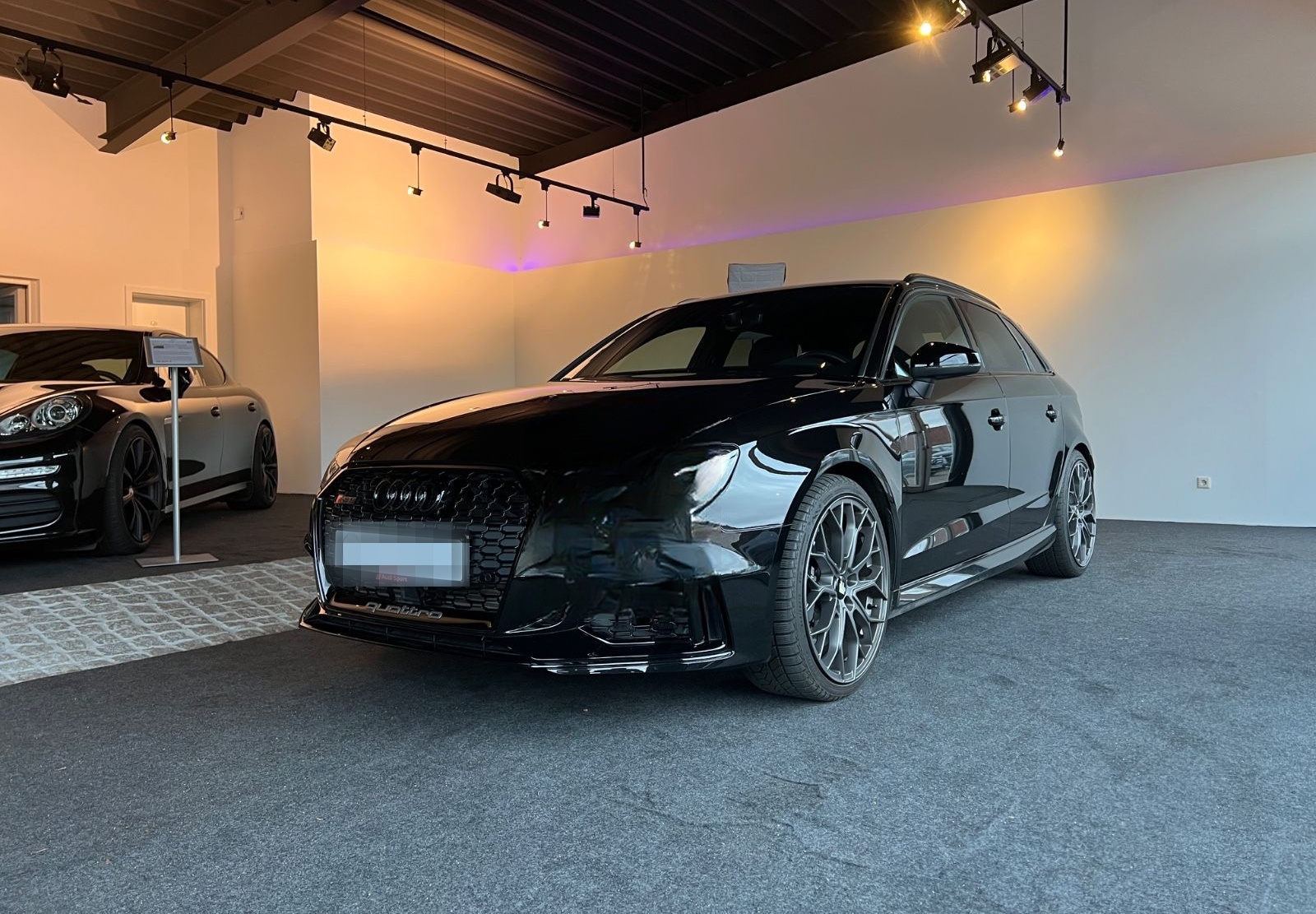 Audi RS 3 Sportback 2.5 TFSI Quattro foto 23