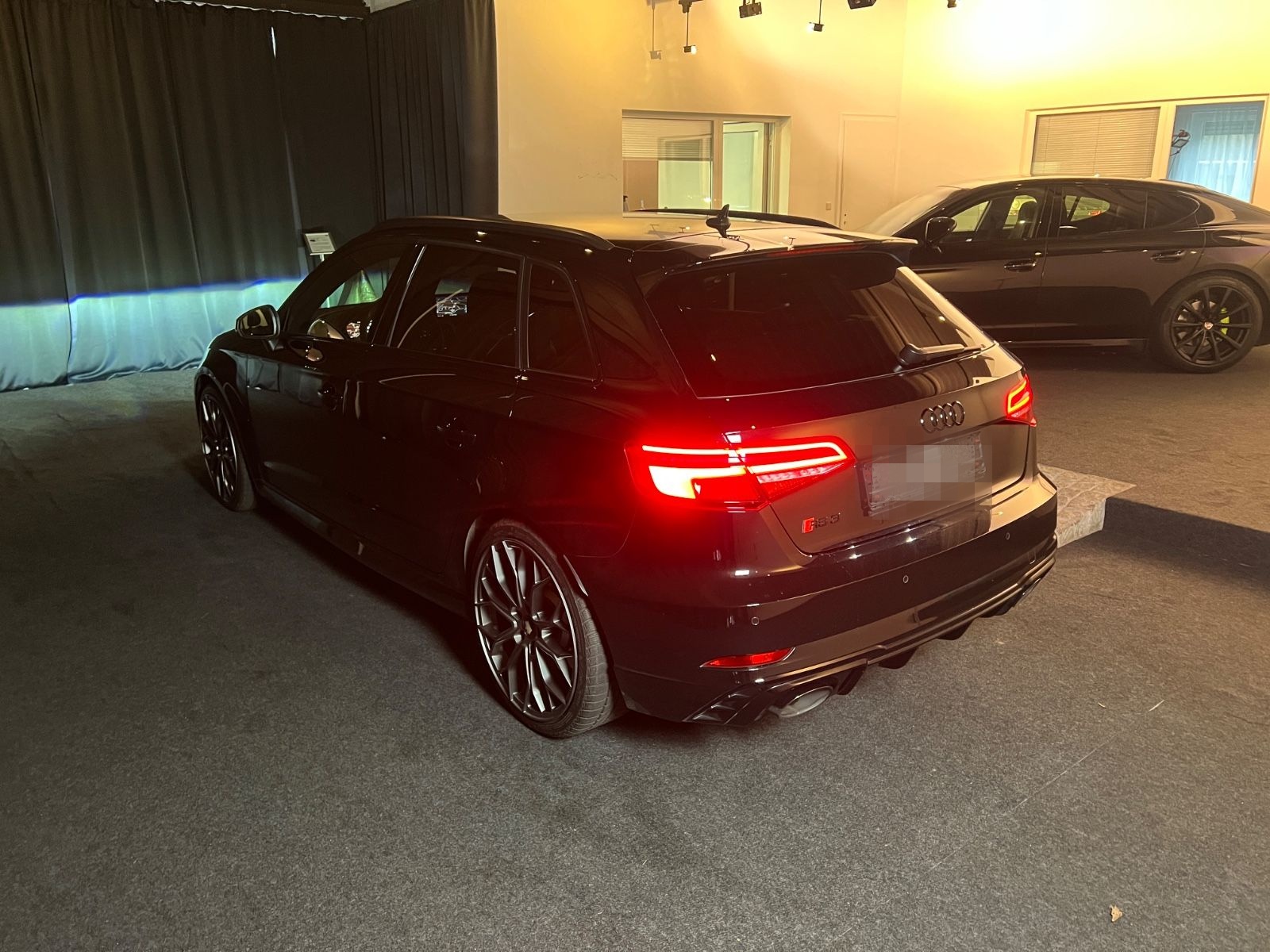 Audi RS 3 Sportback 2.5 TFSI Quattro foto 8