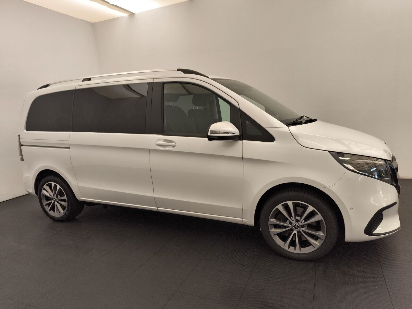 Mercedes-Benz V 220 d 4M Style/K DISTR. M-BEAM AHK Widescreen foto 4