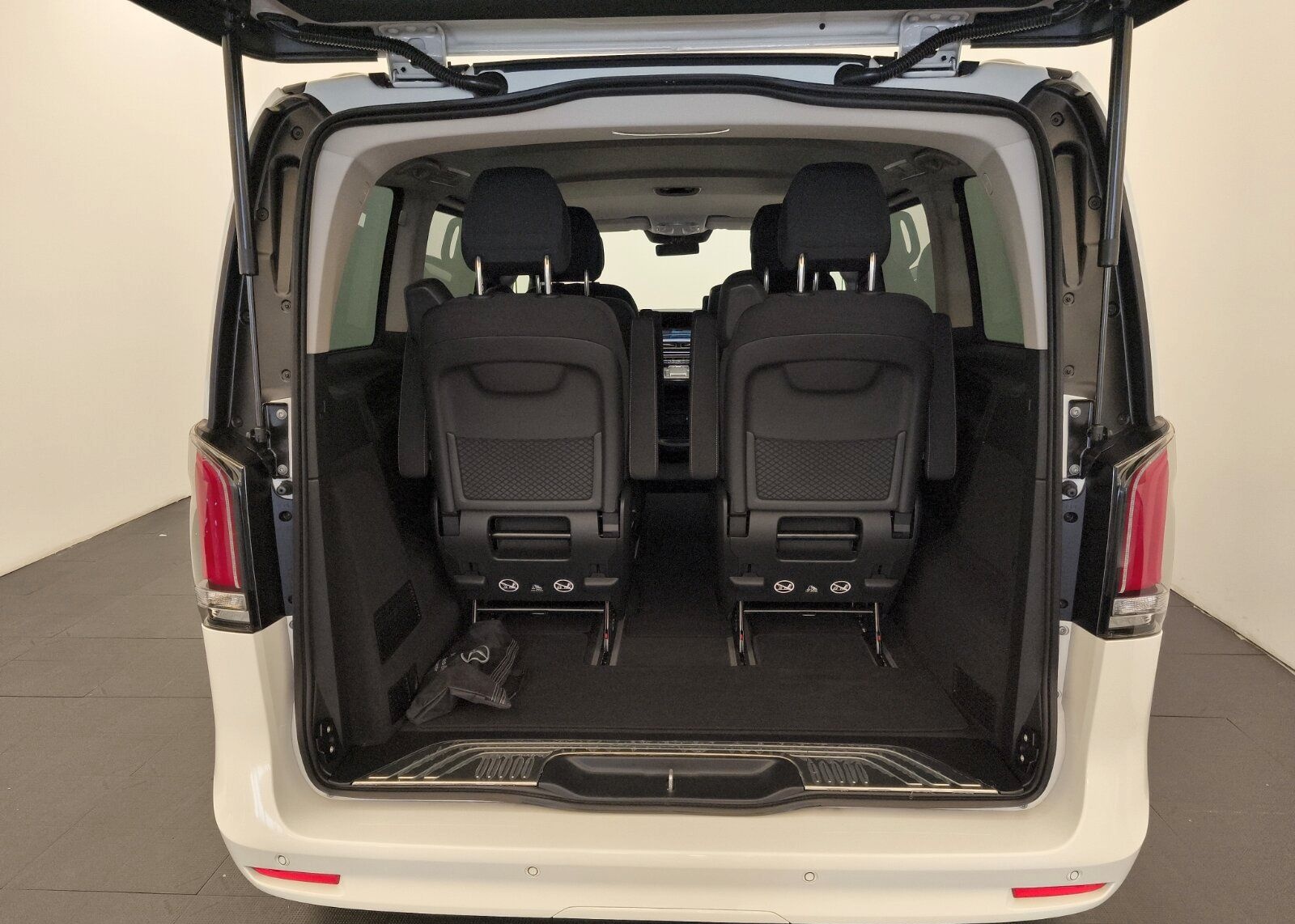 Mercedes-Benz V 220 d 4M Style/K DISTR. M-BEAM AHK Widescreen foto 9