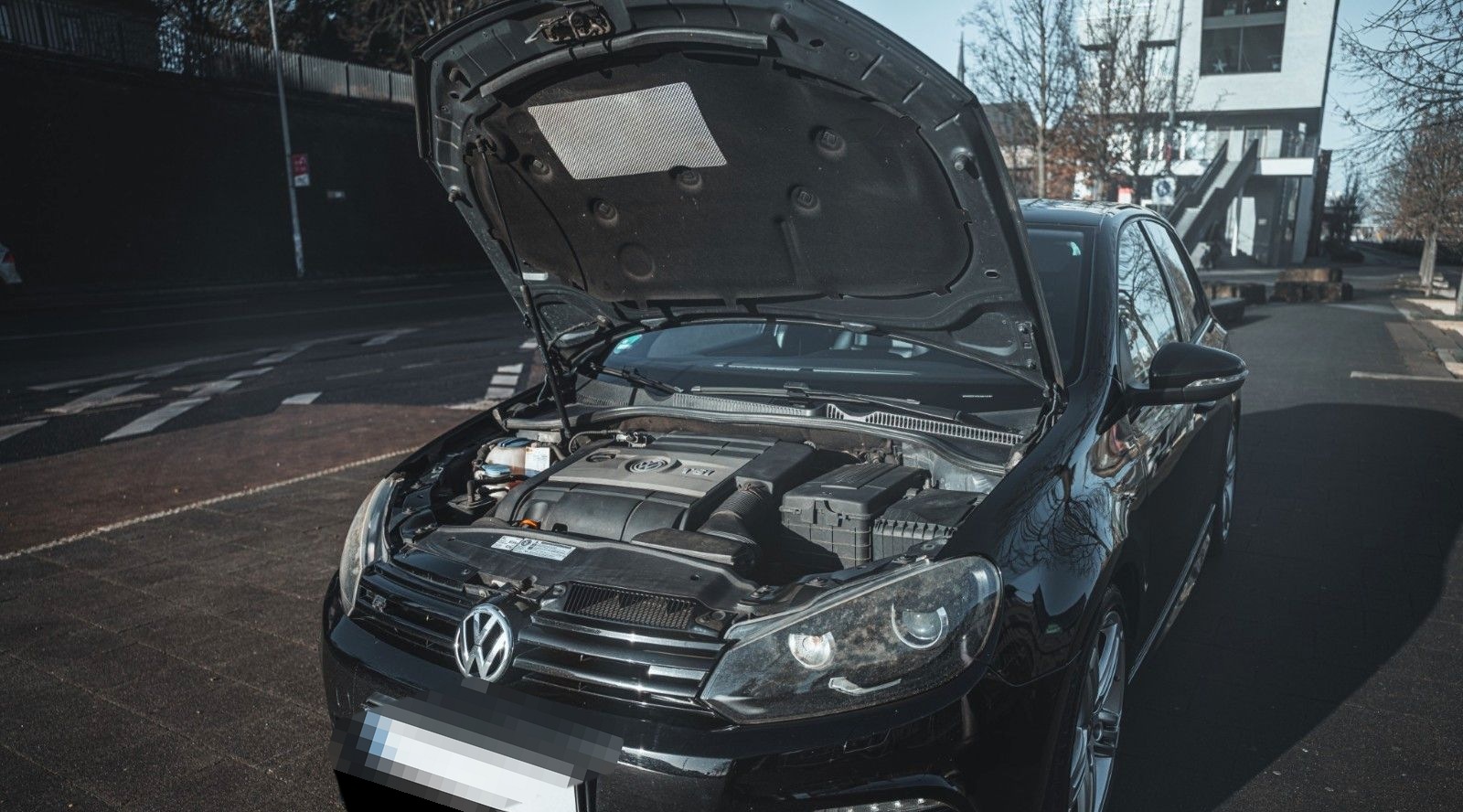Volkswagen VW Golf R, 2. Hd., original , top, VW Scheckheft foto 7