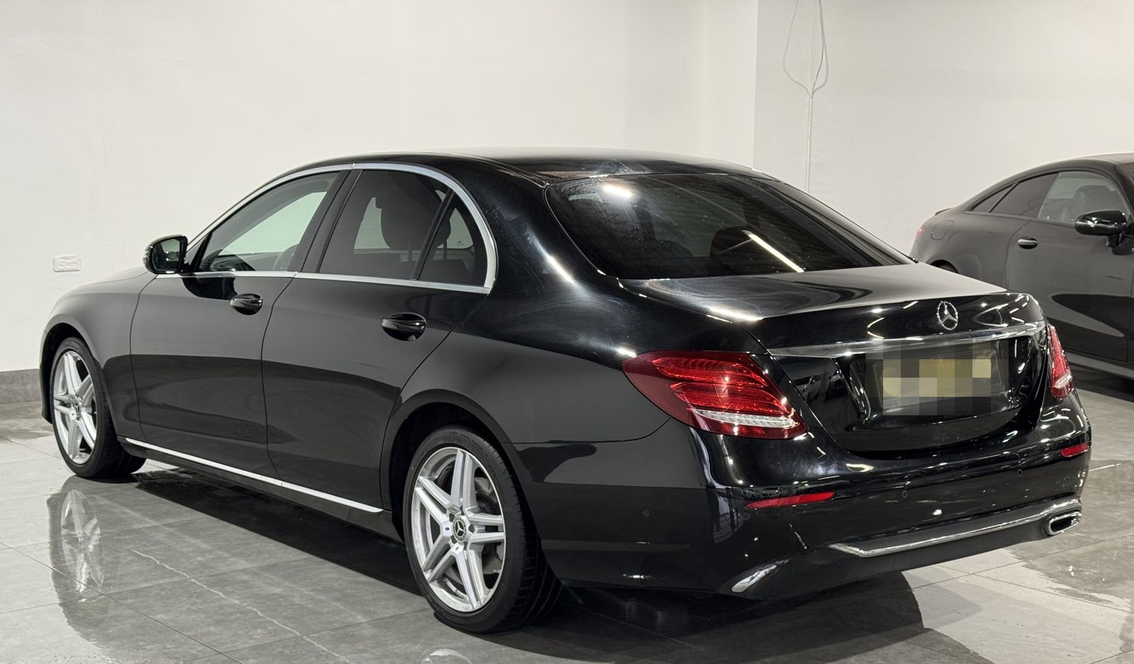 Mercedes-Benz E 200 D*RFK*SHZ*NAVI*PARKSYSTEM* foto 7