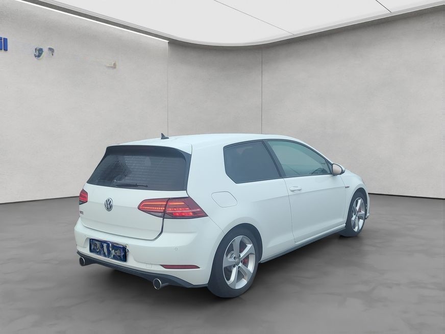 Volkswagen Golf GTI (BlueMotion Technology) DSG Performance foto 6