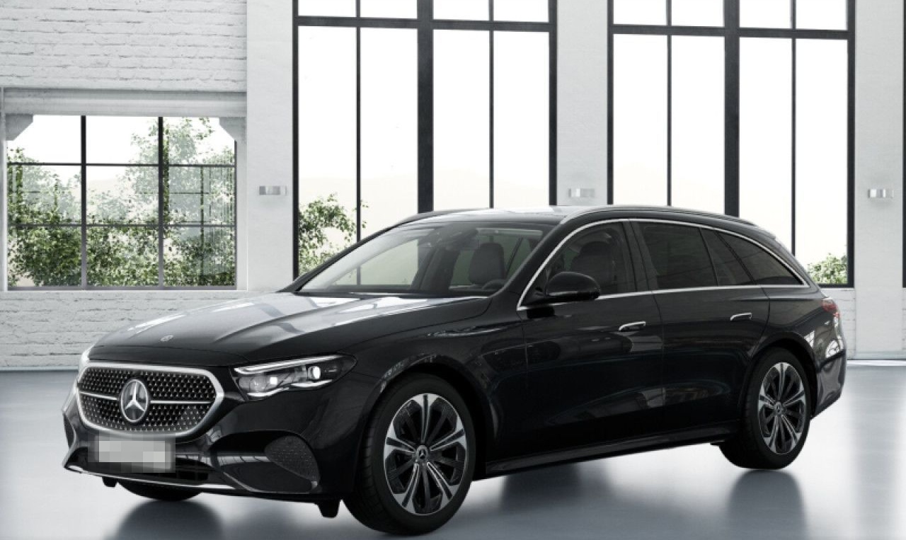 Mercedes-Benz E 220 d T 4M Avantgarde Fahrass 360° Pano Distr foto 13