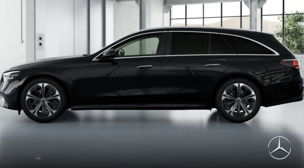 Mercedes-Benz E 220 d T 4M Avantgarde Fahrass 360° Pano Distr foto 5