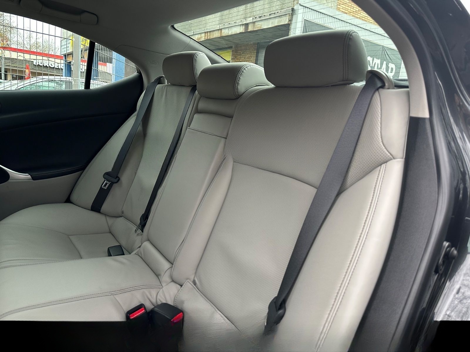 Lexus IS250 V6 / KAMERA - NAVI - SITZKLIMA - AUTOMATIK foto 17