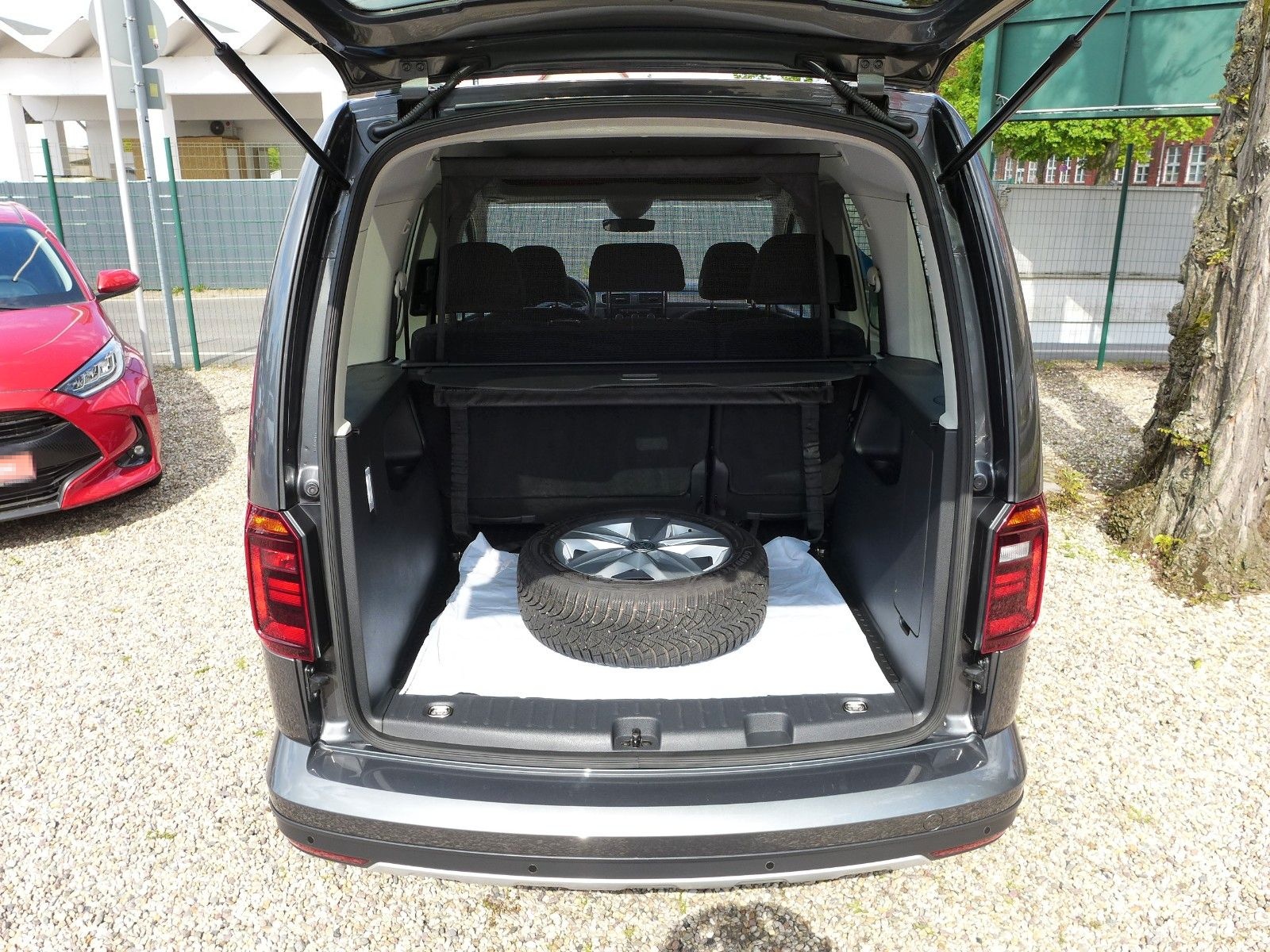 Volkswagen Caddy 2,0TDI 110kW DSG Alltrack AppConnect AHK foto 11