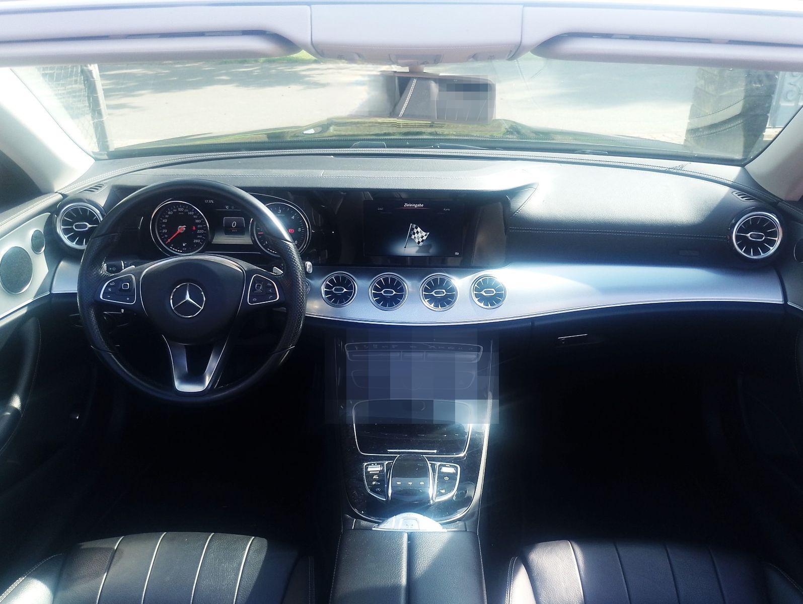 Mercedes-Benz E 220 d Autom. foto 7