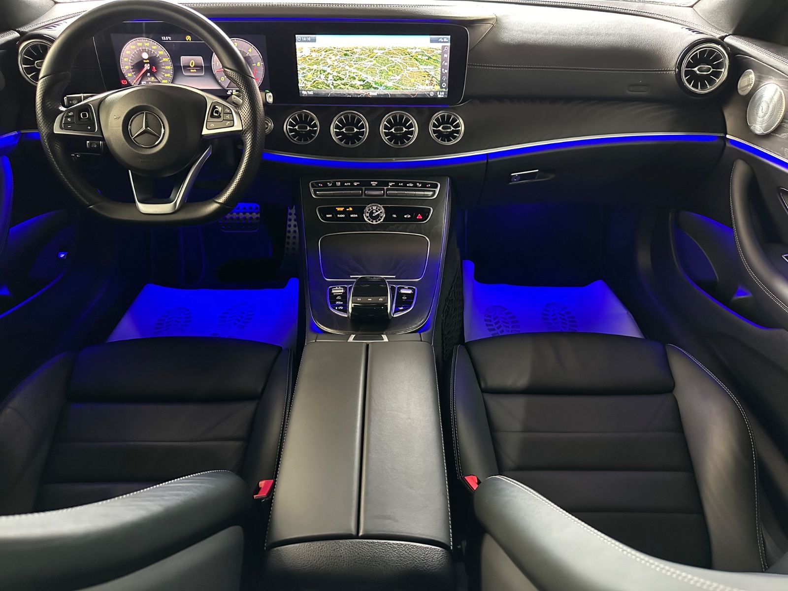 Mercedes-Benz E 350d 4-Matic Coupe 9G AMG WIDE/HUD/DTR+/PANO foto 7