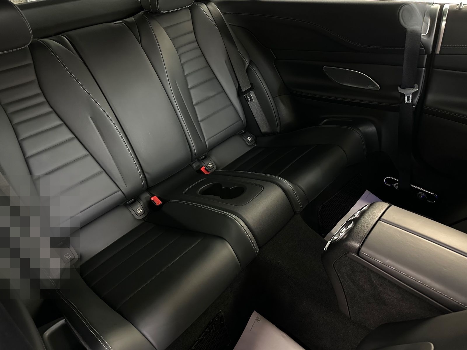 Mercedes-Benz E 350d 4-Matic Coupe 9G AMG WIDE/HUD/DTR+/PANO foto 10