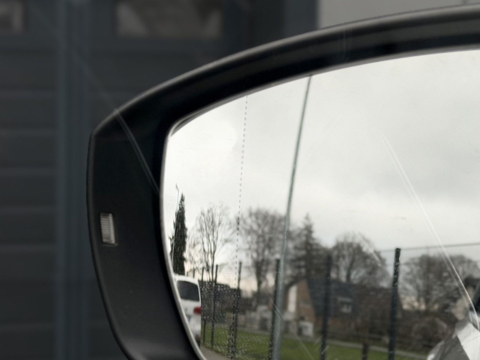 Volkswagen T-Roc R-line / Pano / 1. Hd / Kamera / AHK foto 31
