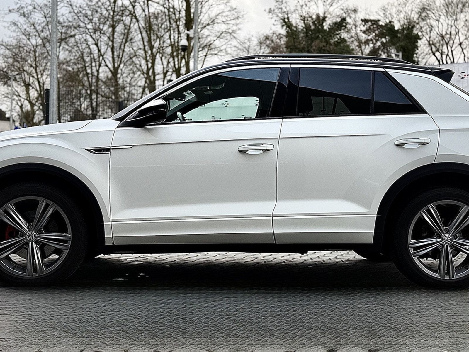 Volkswagen T-Roc R-line / Pano / 1. Hd / Kamera / AHK foto 7