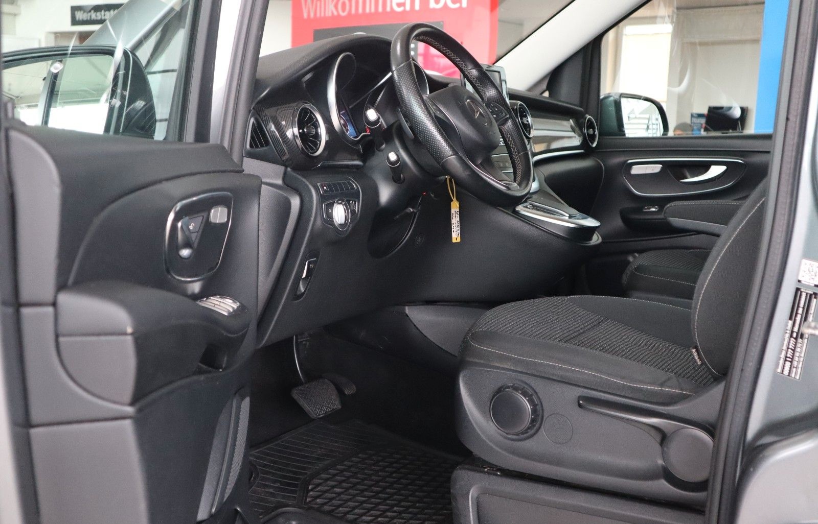 Mercedes-Benz V 220 d EDITION kompakt AHK Kamera Navi foto 25