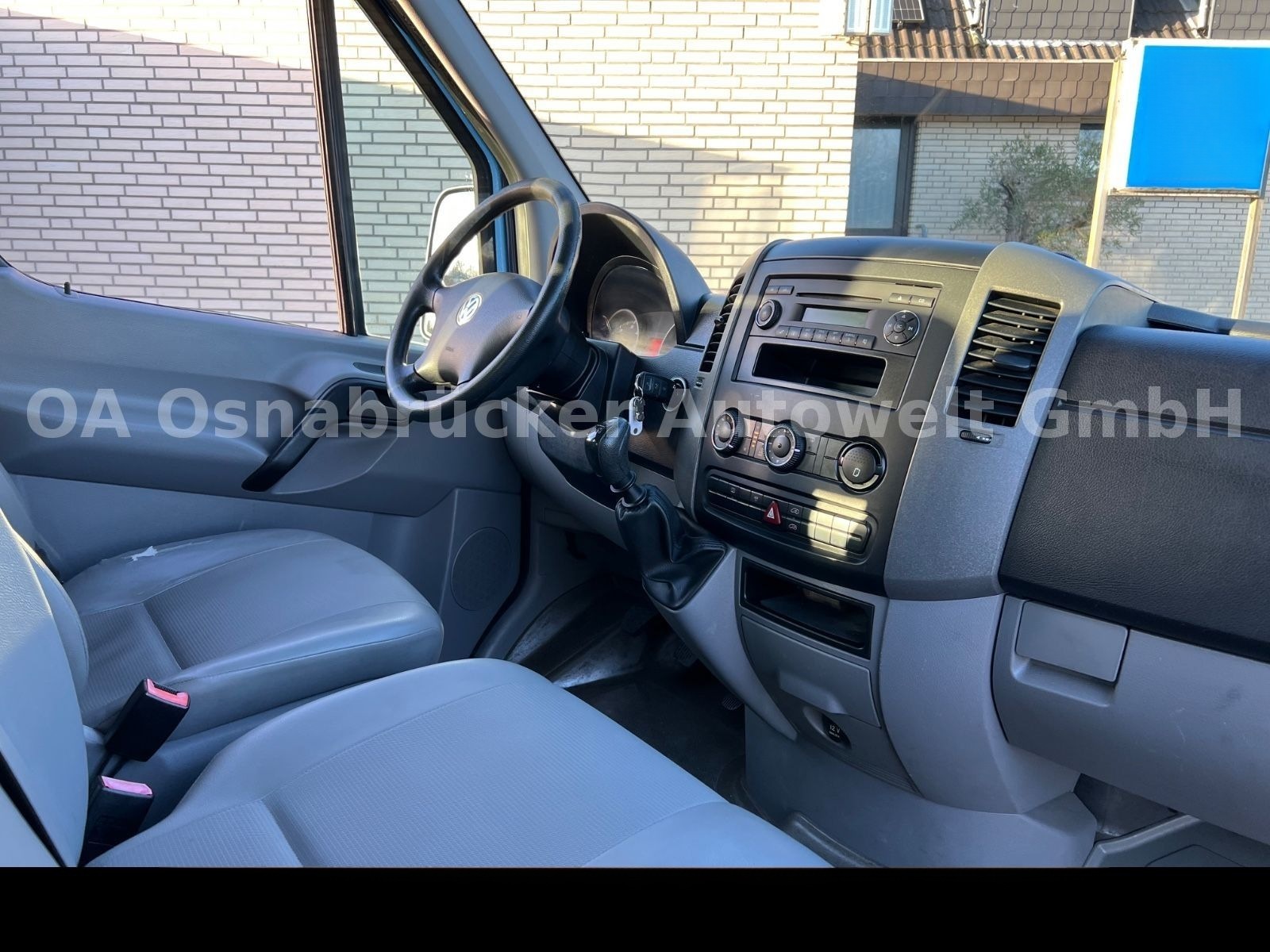 Volkswagen Crafter 2.5 TDI 9-Sitze Klima Rollstuhlrampe BT foto 17