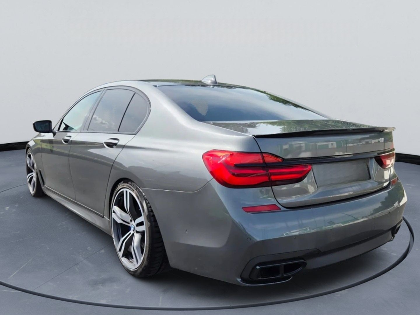 BMW 730d 730 d xDrive 265hp G11 M Sport B&W HUD 360C foto 12