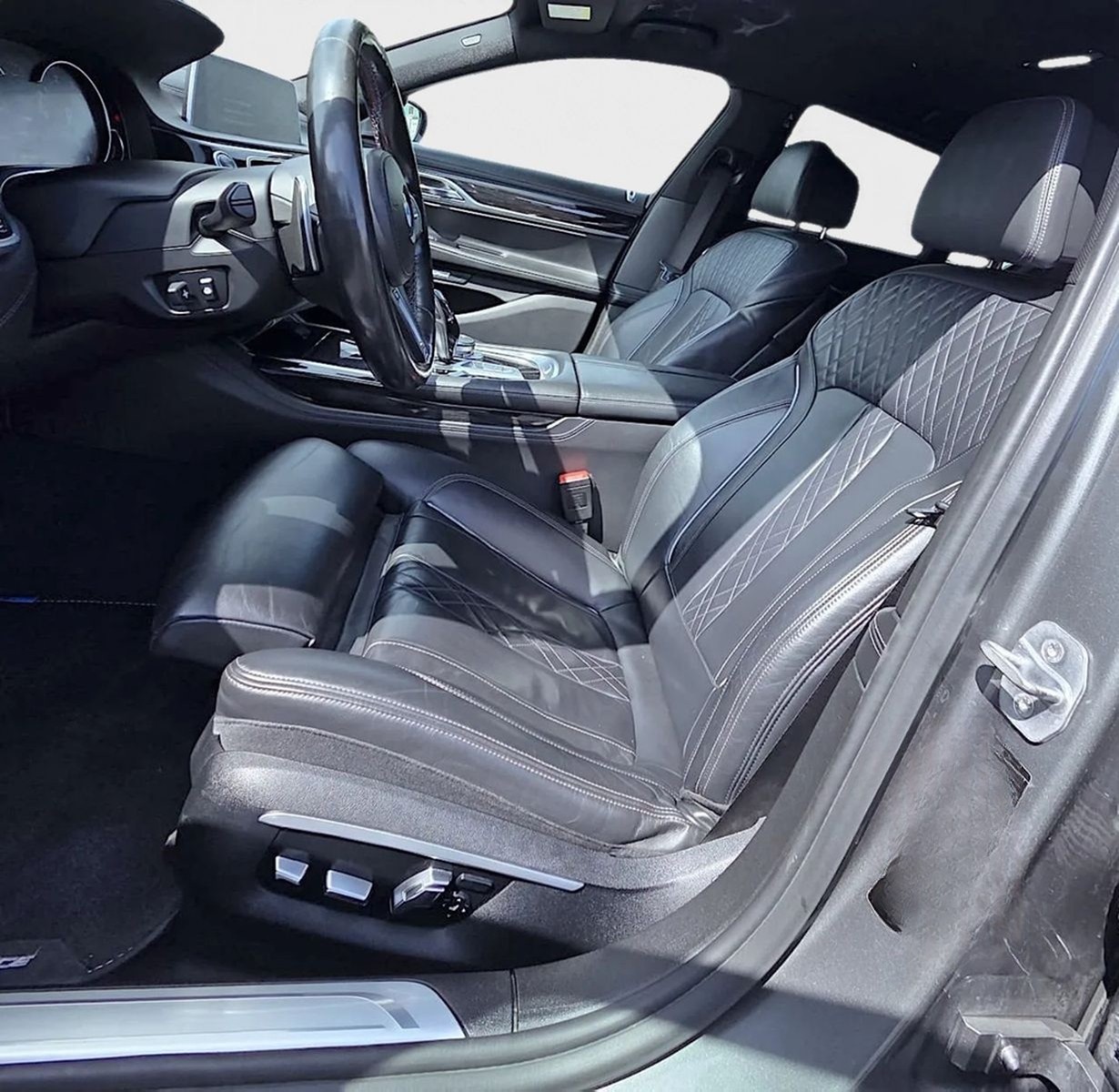 BMW 730d 730 d xDrive 265hp G11 M Sport B&W HUD 360C foto 16