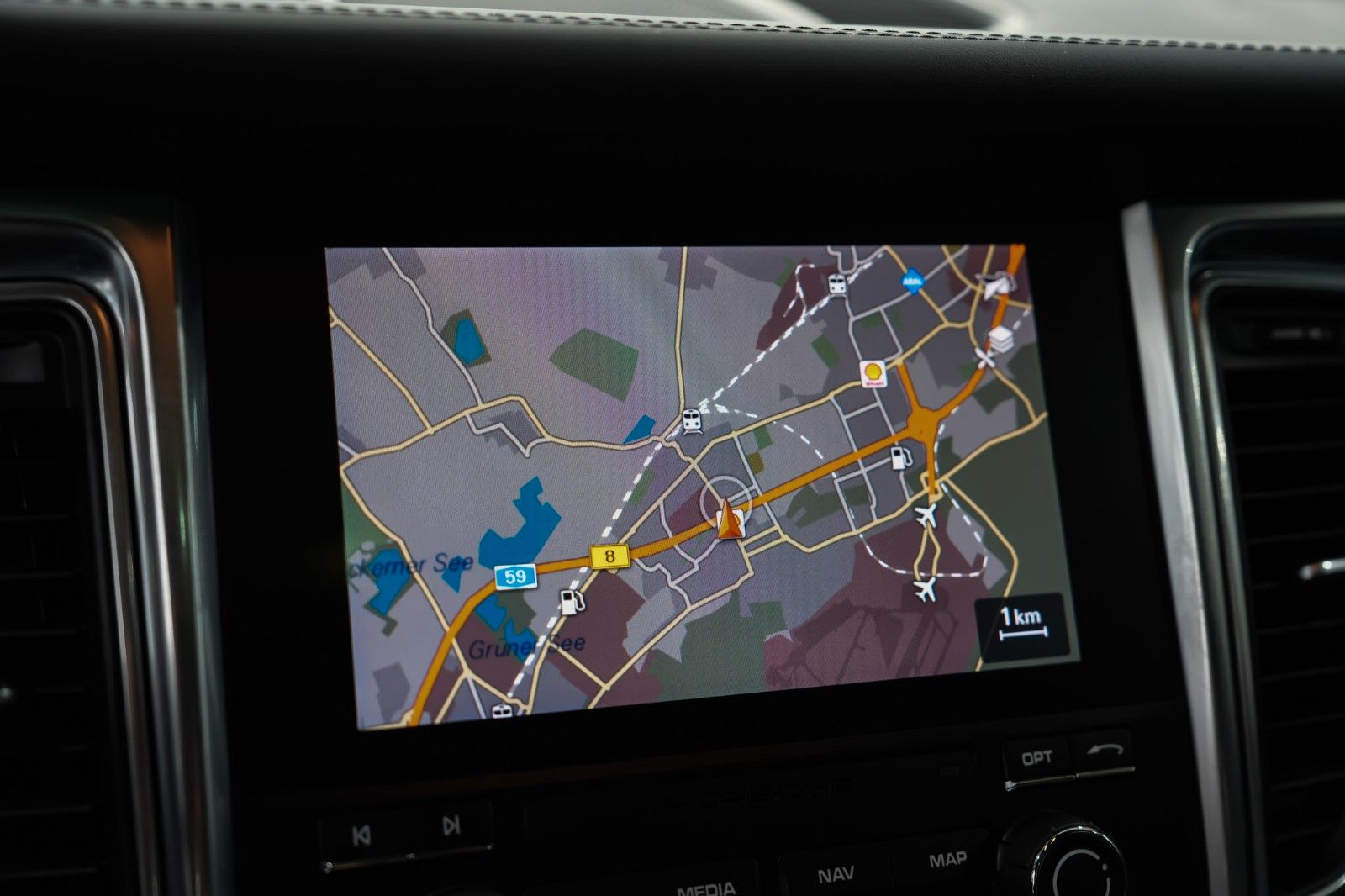 Porsche Macan LEDER-PAKET PANO MEMORY LM 21 SOUND-PKG foto 18