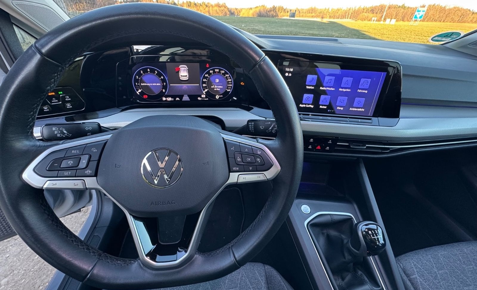Volkswagen Golf 1.5 TSI 110kW MOVE, Klima, Navi, ACC, LED foto 11