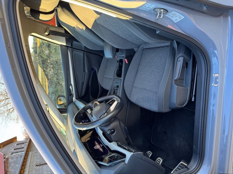 Volkswagen Golf 1.5 TSI 110kW MOVE, Klima, Navi, ACC, LED foto 6