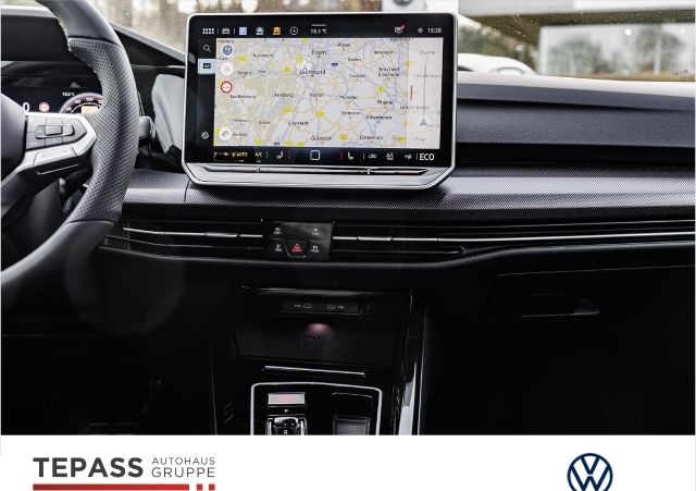 Volkswagen Golf 1.5 eHybrid GTE 18 AHK AREA VIEW foto 12