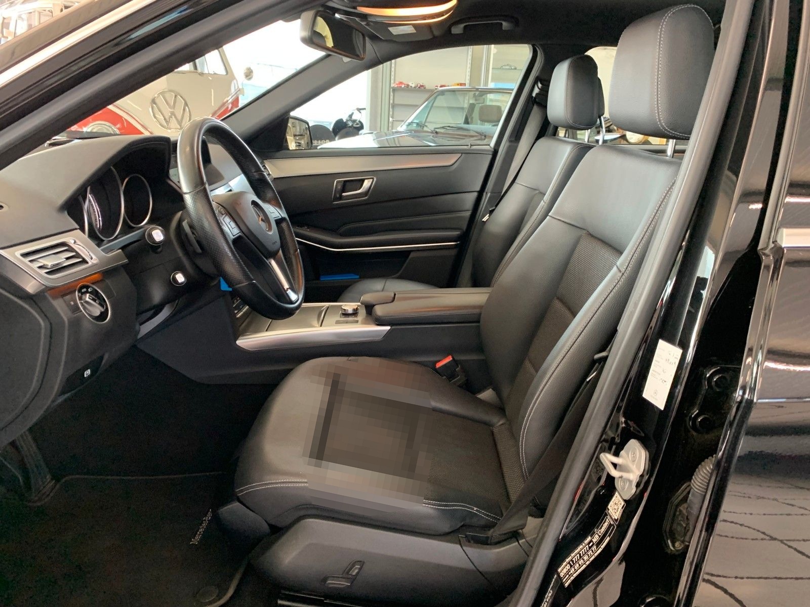 Mercedes-Benz E 200 AVANTGARDE *AUTOMATIK*AHK*LED*PDC*NAVI* foto 13