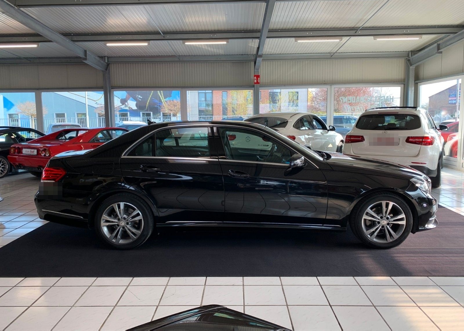 Mercedes-Benz E 200 AVANTGARDE *AUTOMATIK*AHK*LED*PDC*NAVI* foto 4