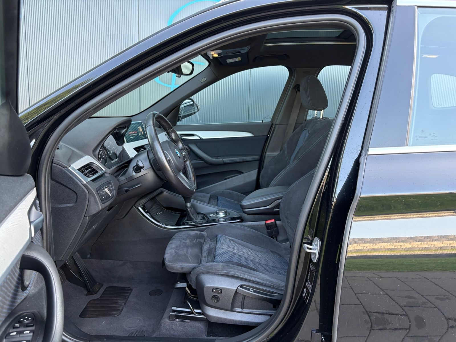 BMW X1 sDrive 18 d M Sport *LED*Head-up*Kamera* foto 11