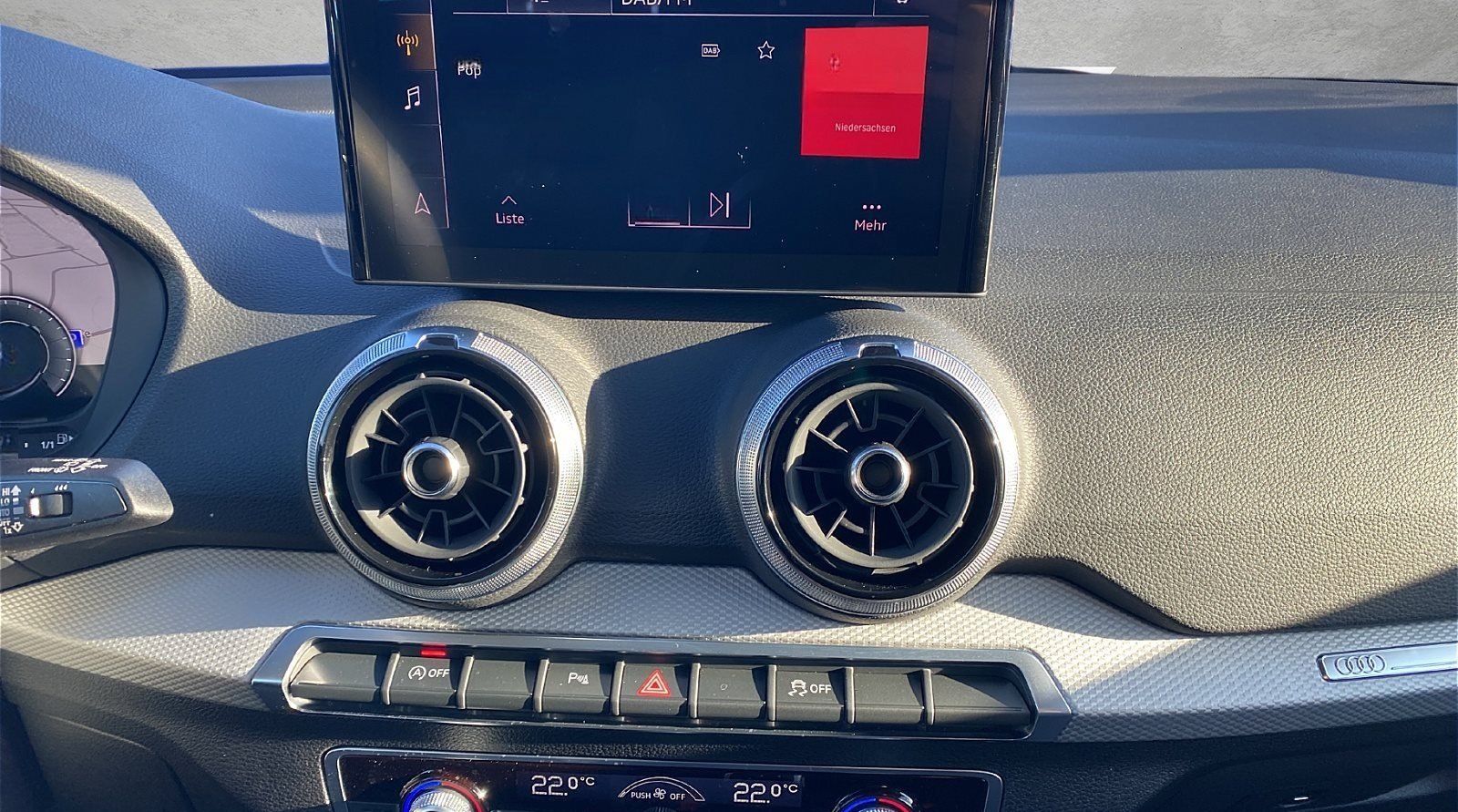 Audi Q2 35 TFSI advanced Matrix ACC AHK Standhzg. ACC foto 18