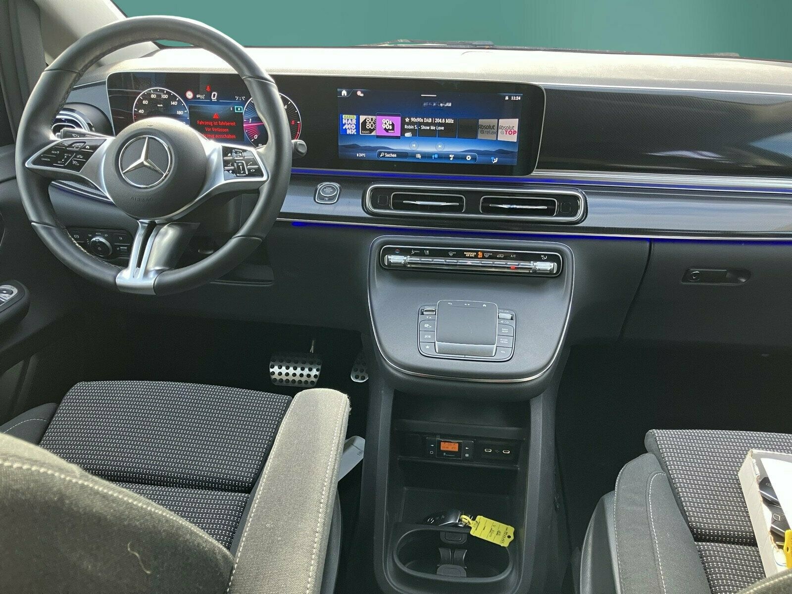 Mercedes-Benz V 220 d STYLE Kompakt AHK+DISTR+MBUX+MLED+AMBI foto 13