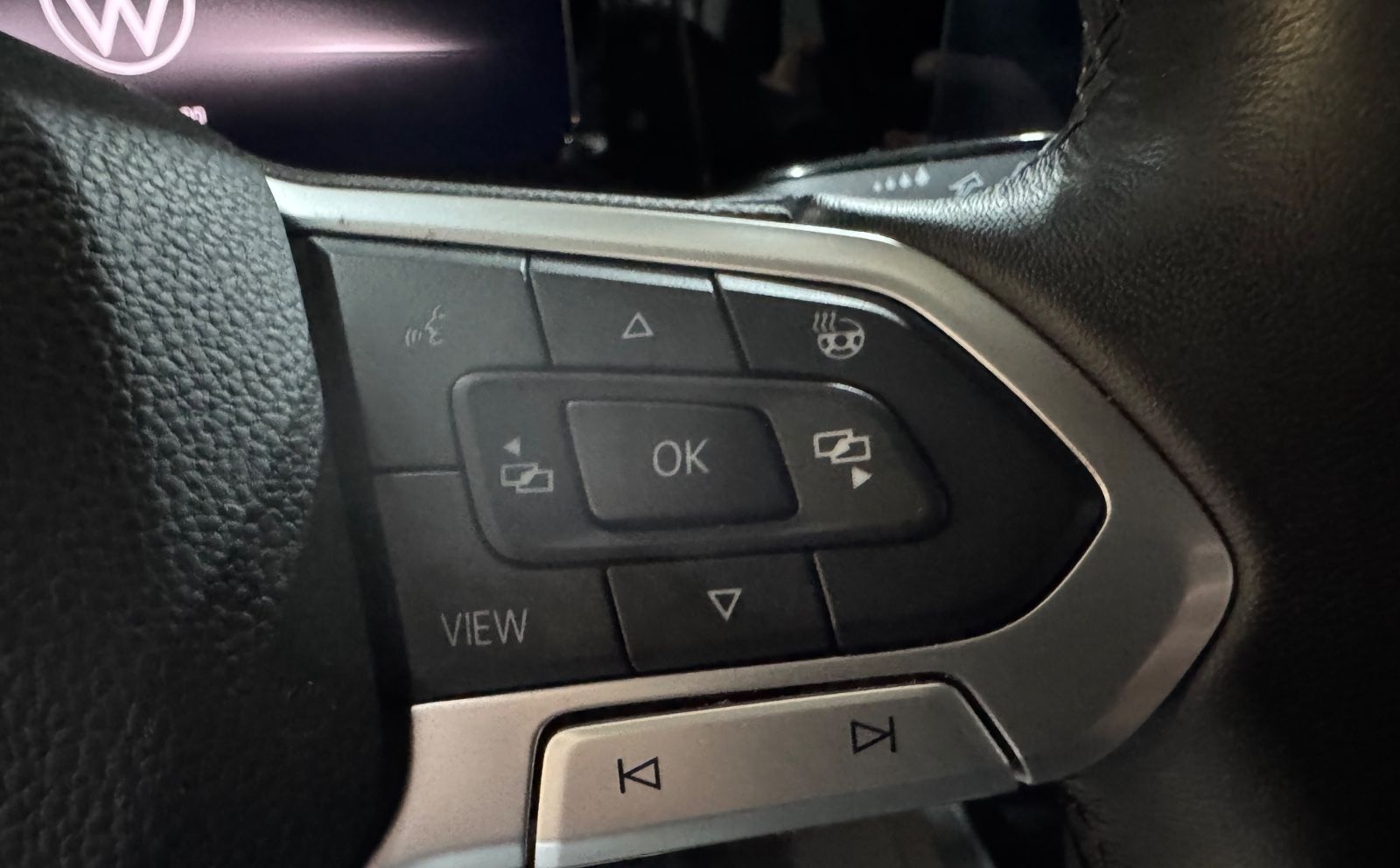 Volkswagen Golf VIII Variant Life 2.0TDI DSG/AHK/ACC/17" foto 19