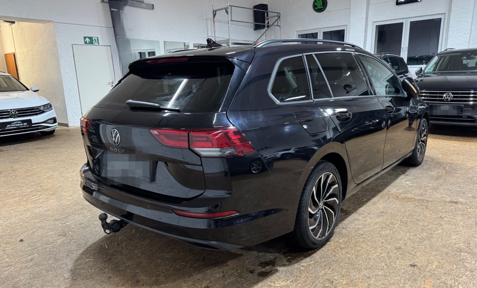 Volkswagen Golf VIII Variant Life 2.0TDI DSG/AHK/ACC/17" foto 6