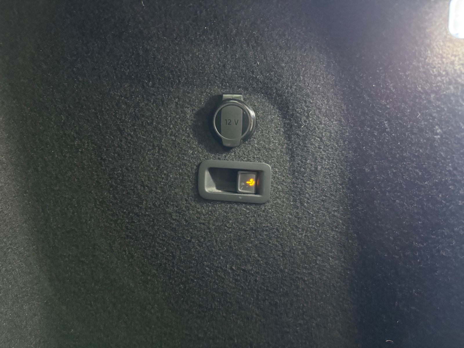 Volkswagen Golf VIII Variant Life 2.0TDI DSG/AHK/ACC/17" foto 10