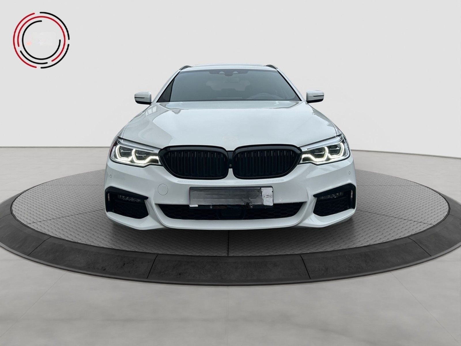 BMW 530dT xDrive AD.LED ACC MEMORY HUD H/K PANO 360° foto 2