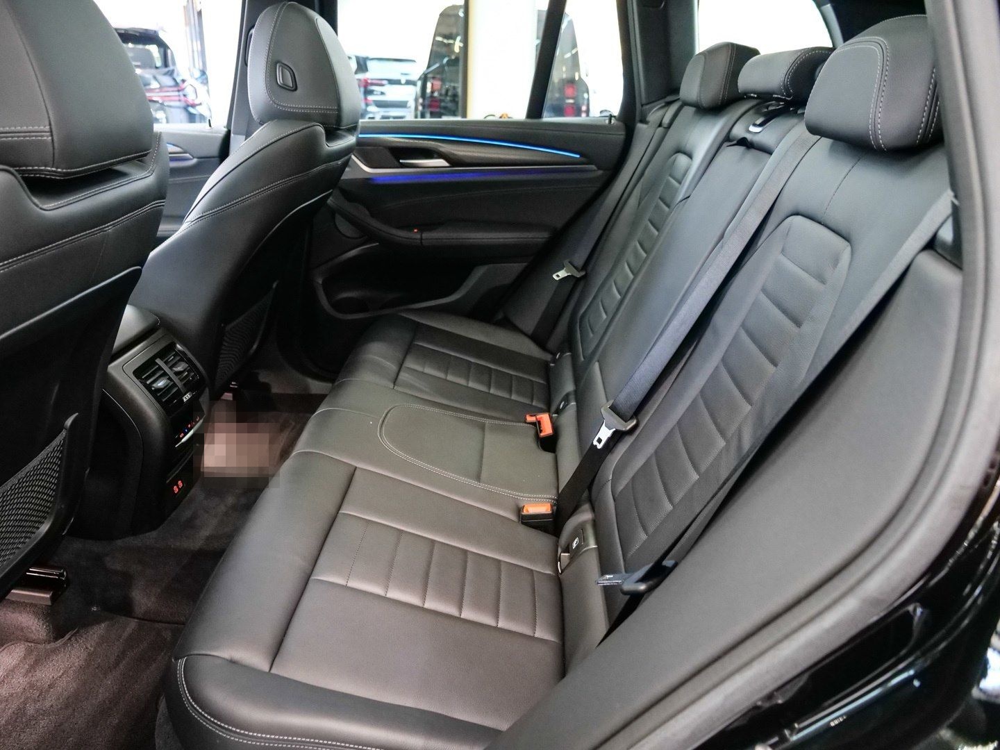 BMW X3 M40d M-Sport Aut Nav HuD Laser h&k AHK Pano foto 11