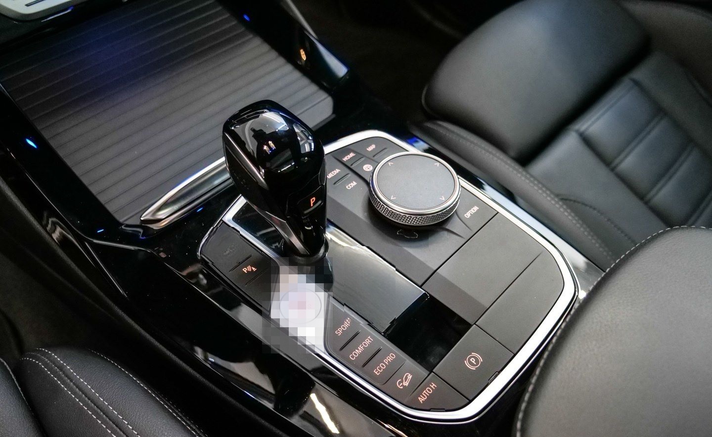 BMW X3 M40d M-Sport Aut Nav HuD Laser h&k AHK Pano foto 21