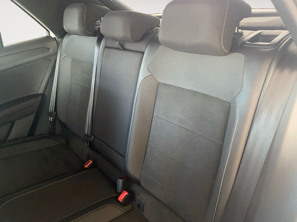 Volkswagen T-Roc 1.5 TSI R-Line AHZV Anschlussgarantie foto 12