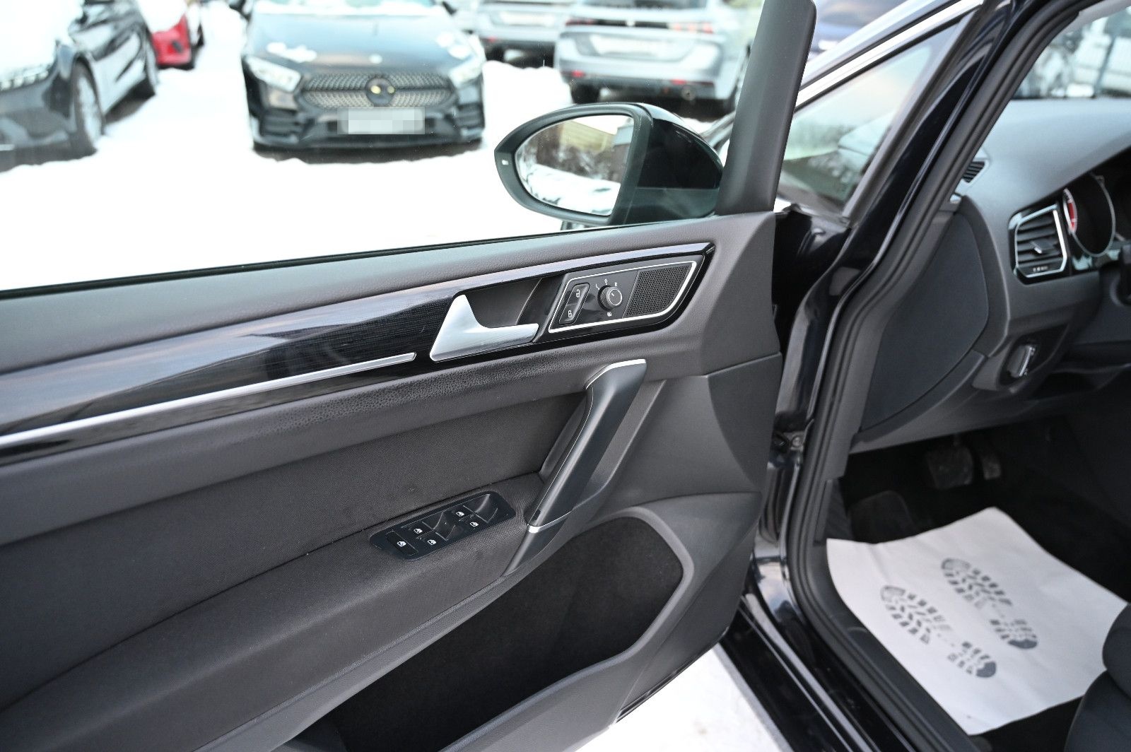 Volkswagen Golf Sportsvan VII 1.5 TSI Highline DSG Navi LED foto 17