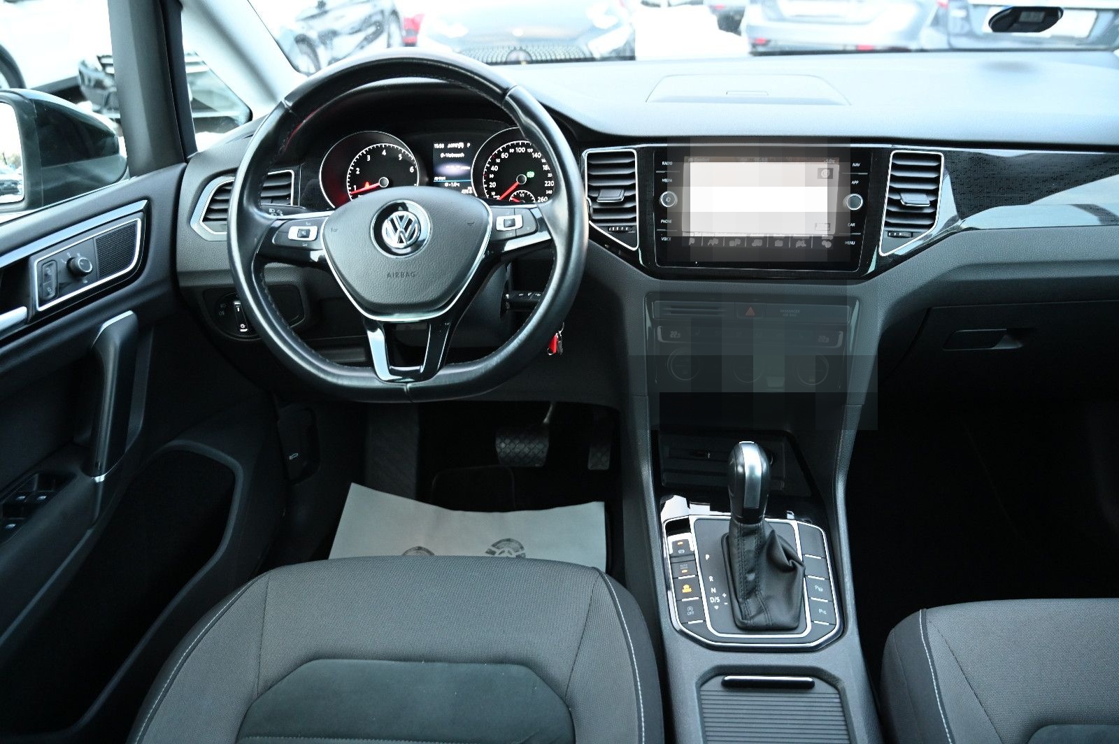 Volkswagen Golf Sportsvan VII 1.5 TSI Highline DSG Navi LED foto 9