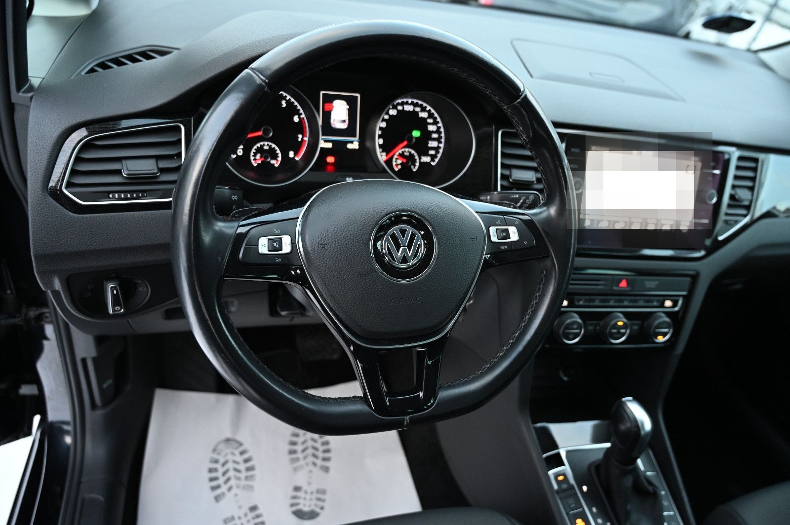 Volkswagen Golf Sportsvan VII 1.5 TSI Highline DSG Navi LED foto 10