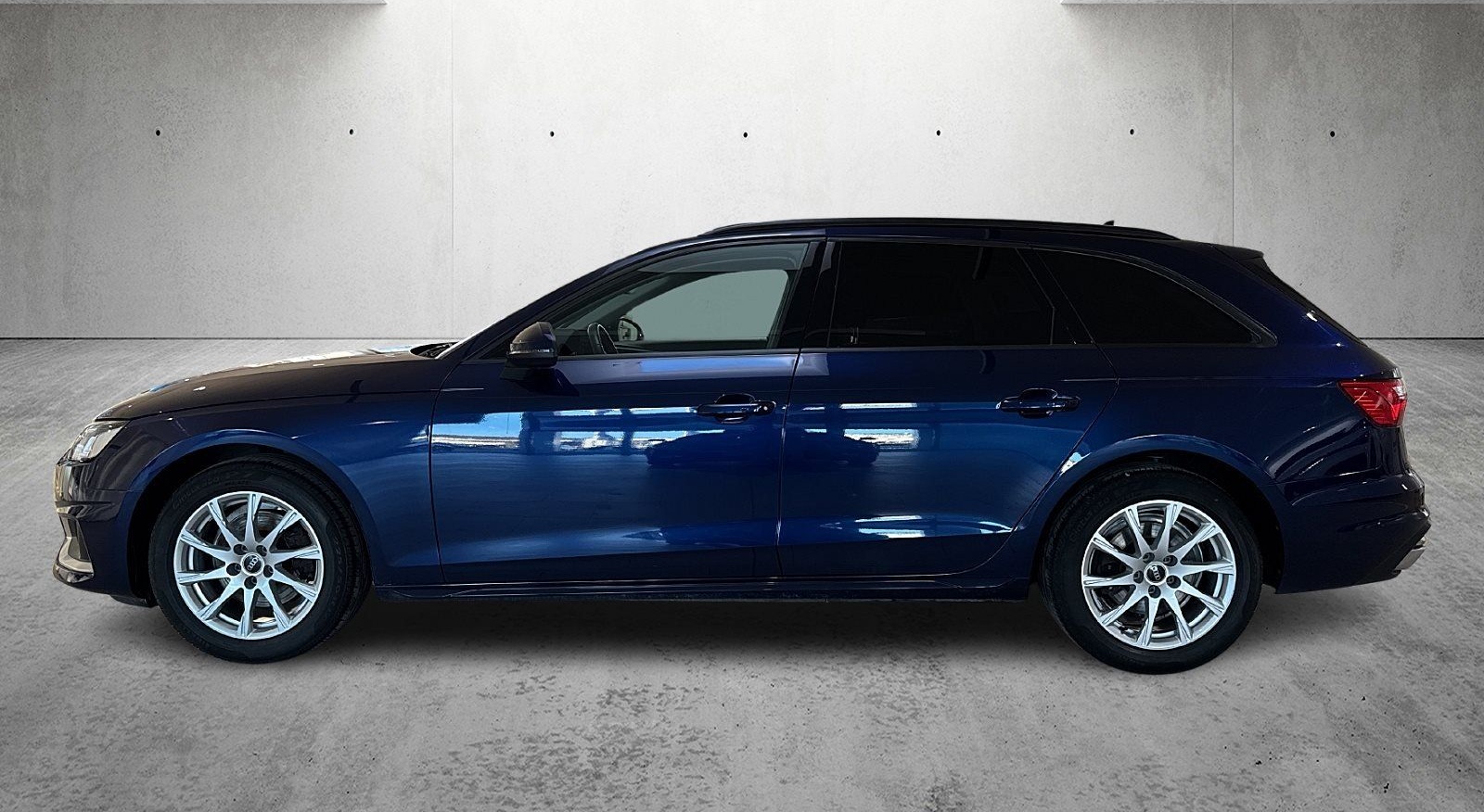 Audi A4 Avant 35 2.0 TFSI advanced AHK Smartphone Int foto 3