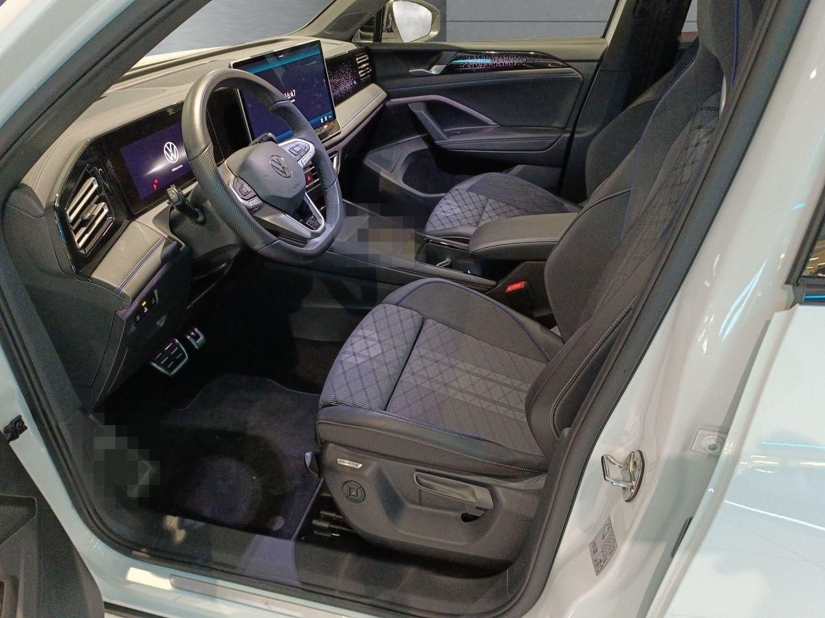 Volkswagen TIGUAN 1.5 eTSI "R-LINE" 150 PS DSG+NAVI PRO+PAN foto 12